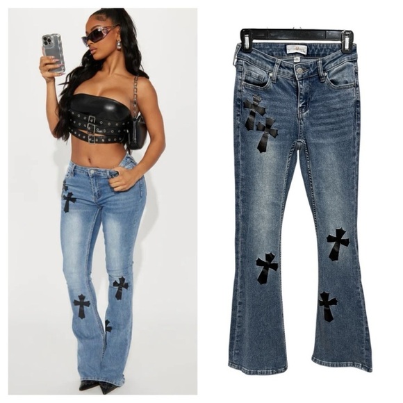 Austin Landing Blue Jeans with Cross Details women’s Size 0 - Picture 1 of 14